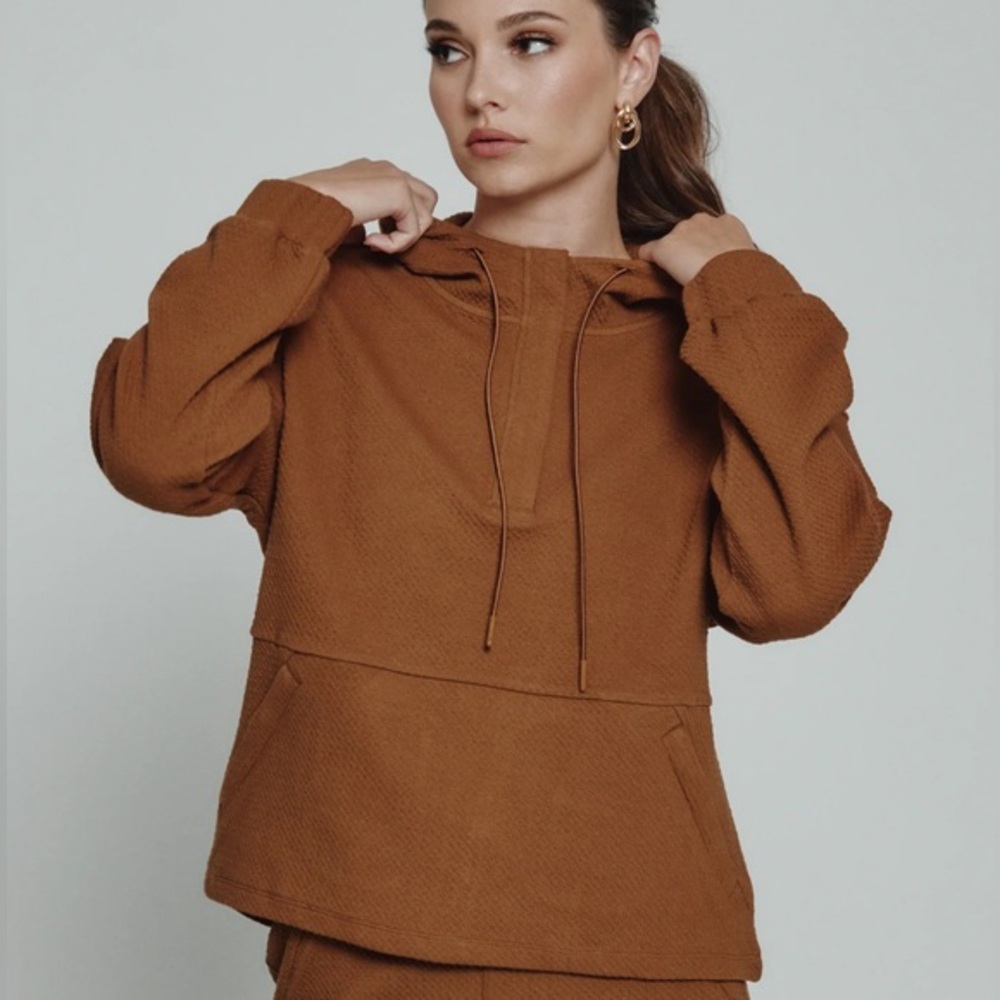 7Diamonds Restoration Half-Zip Hoodie in Camel Size Small